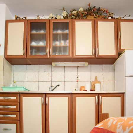 Apartments Cvitini Dvori Garjak Vrlika Exteriér fotografie