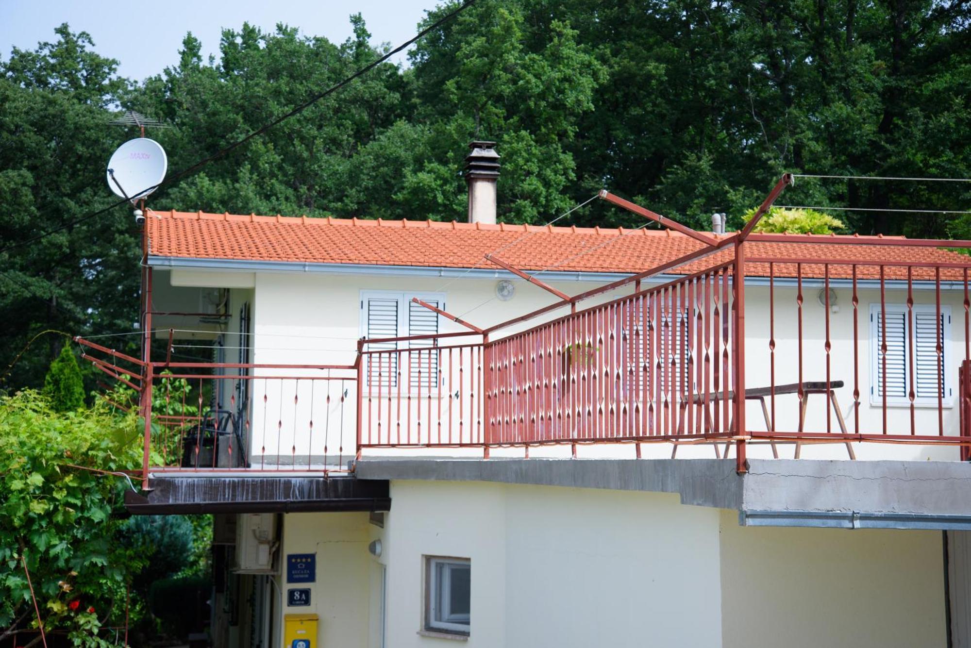 Apartments Cvitini Dvori Garjak Vrlika Exteriér fotografie
