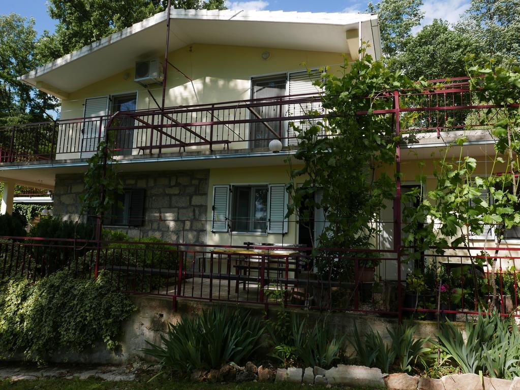 Apartments Cvitini Dvori Garjak Vrlika Exteriér fotografie